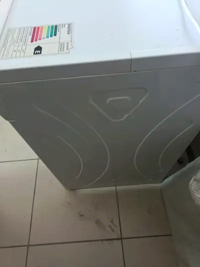 Secadora de Ropa Electrolux 7 kg en Buen Estado - miniatura 2
