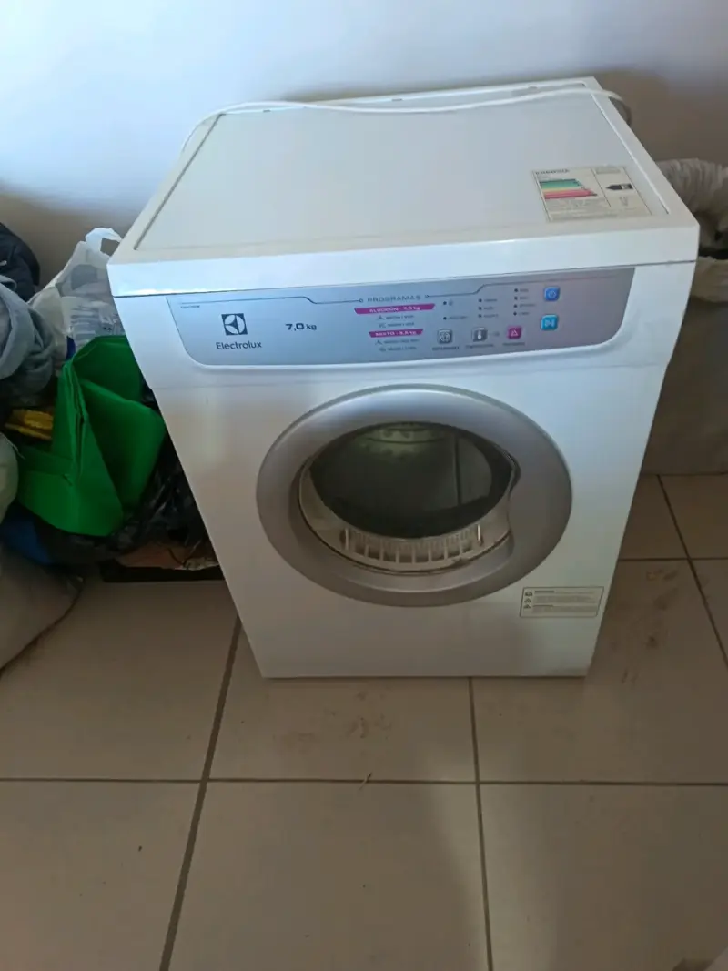 Secadora de Ropa Electrolux 7 kg en Buen Estado - 3