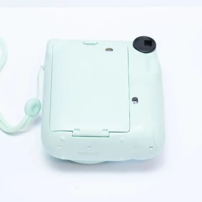 INSTAX MINI 12 VERDE MENTA - 2