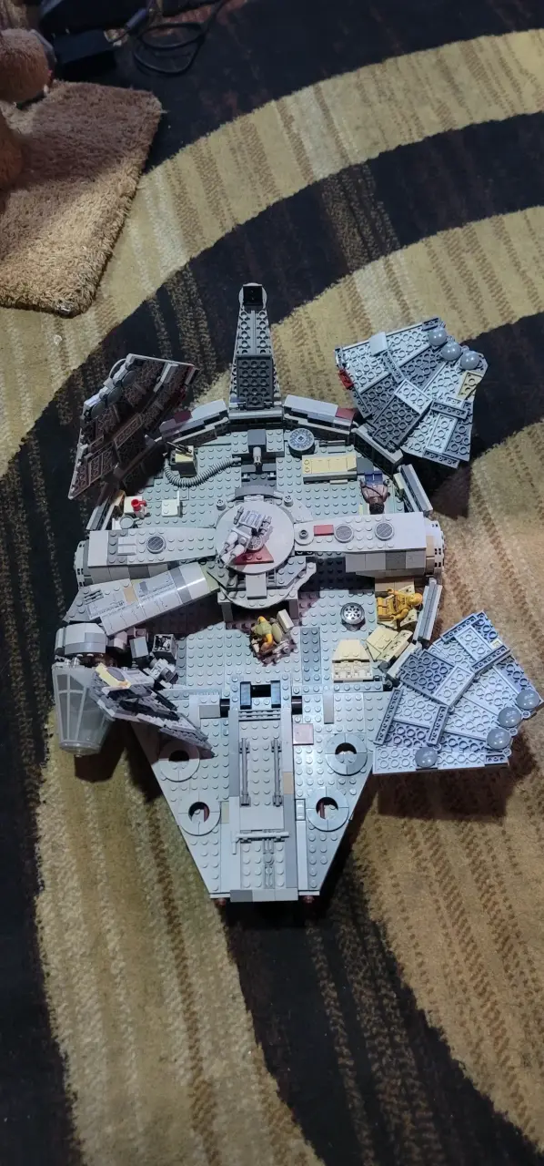 Set de construcción Halcón Milenario origi al - 6