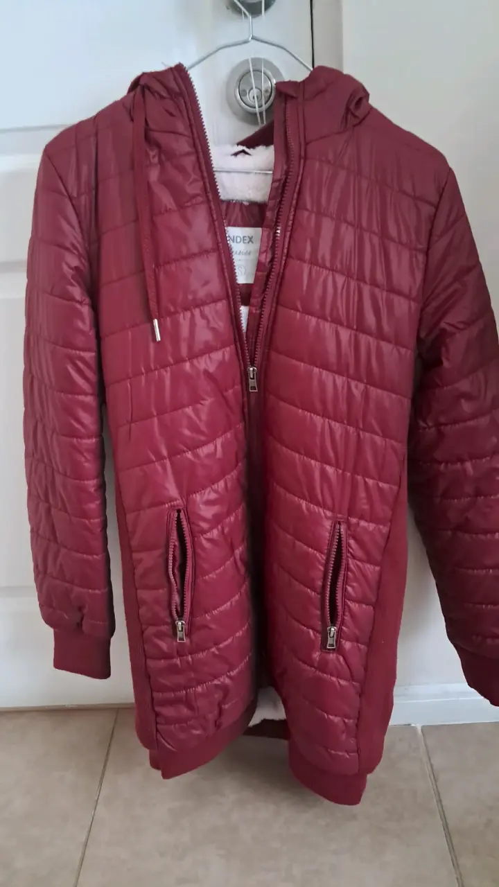 Chaqueta acolchada burdeos con capucha Index Basics - 2