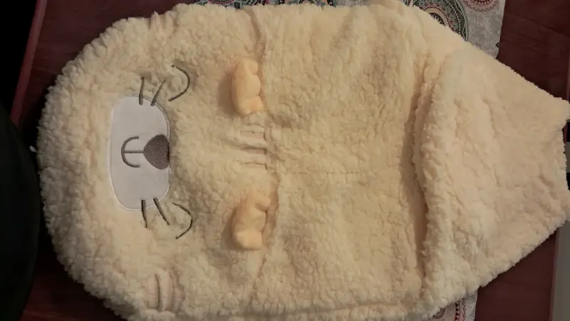 Saco de dormir infantil de felpa beige - 2