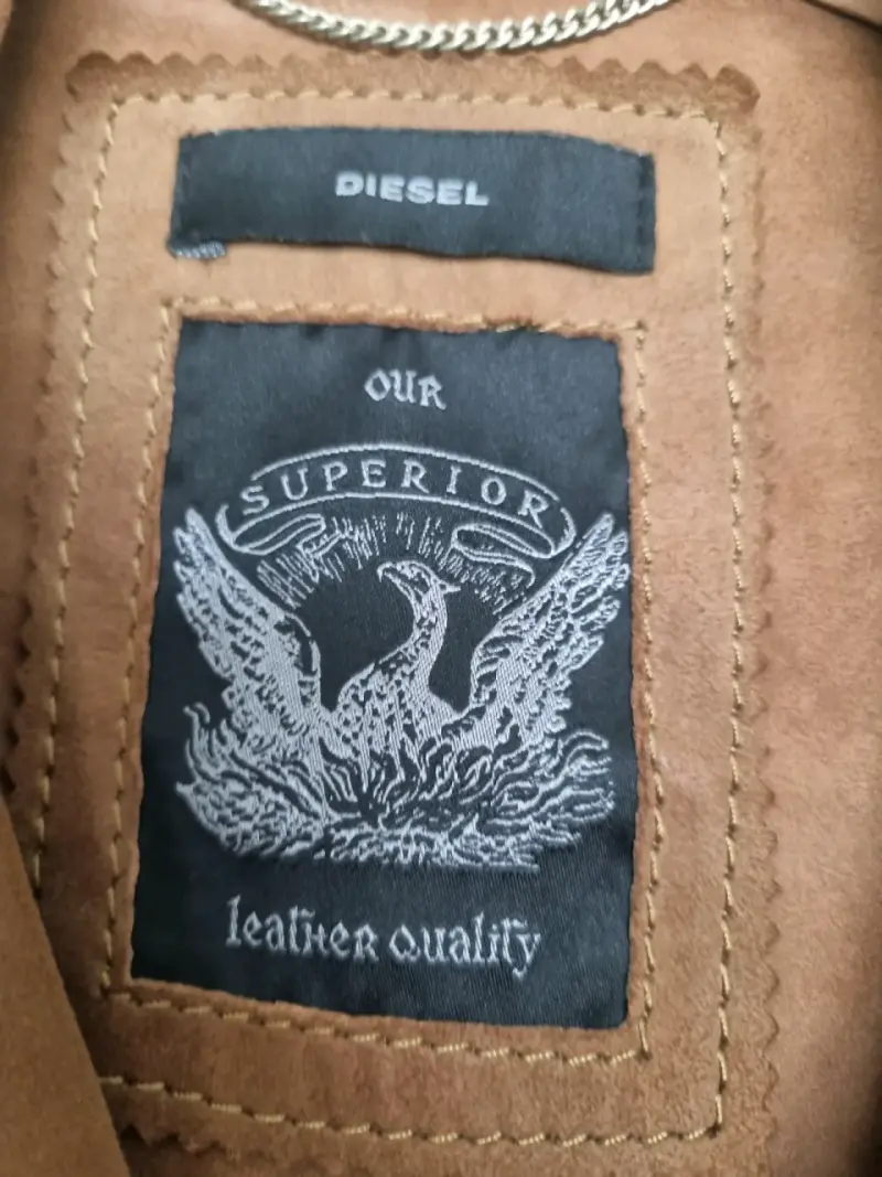 Chaqueta de cuero marrón con tachas Diesel - 4