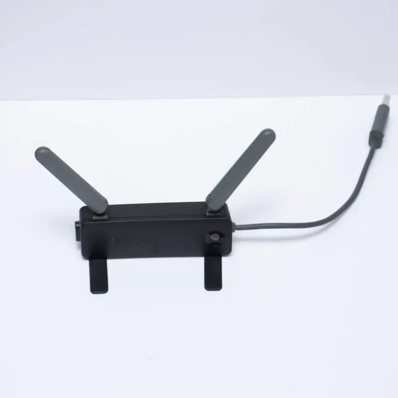 Adaptador Inalámbrico Xbox 360 para Conexión Wi-Fi - 1