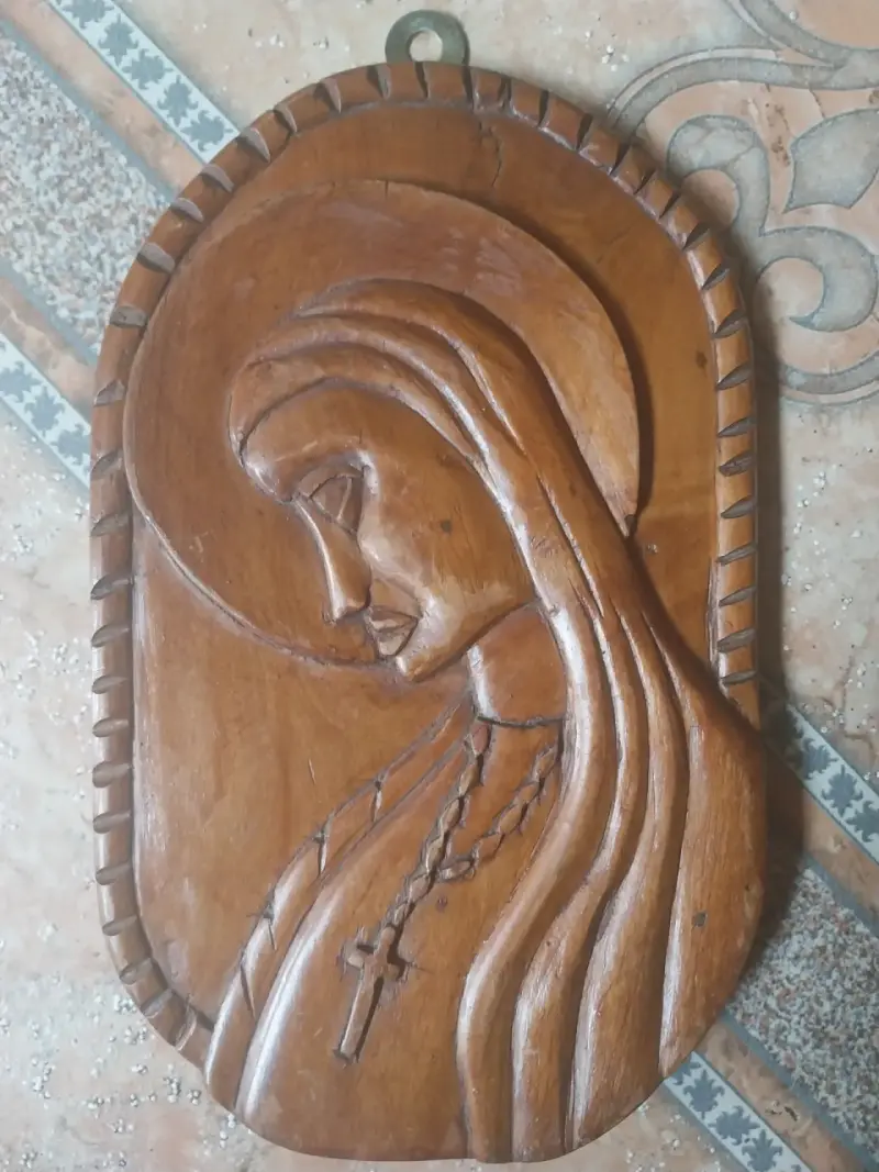 Relieve de madera Virgen María tallado a mano - 2