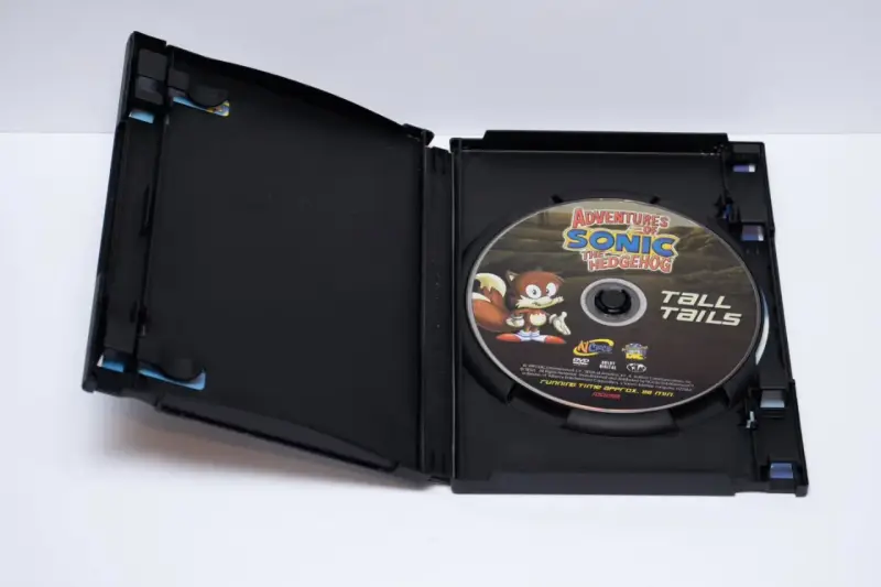 DVDs de Sonic The Hedgehog: Tall Tails y Doomsday Project - 3