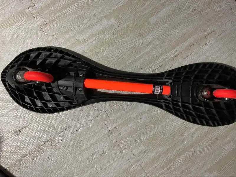 Patineta estilo RipStick - 2