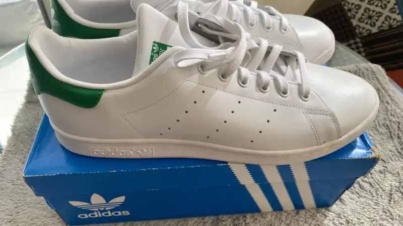 Zapatillas blancas Adidas Stan Smith clásicas - 6