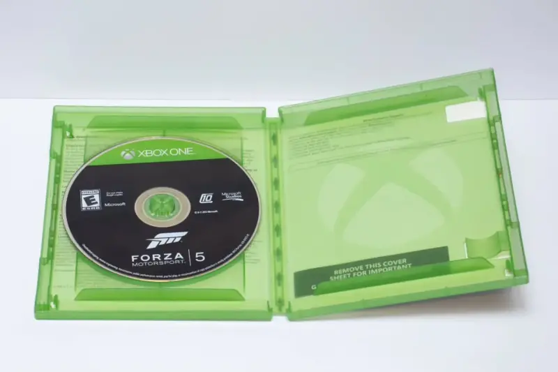Forza Motorsport 5 para Xbox One en buen estado - 2