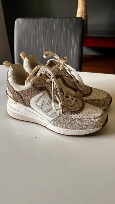 Zapatillas MK - miniatura 2