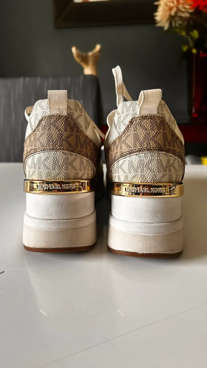 Zapatillas MK - 4