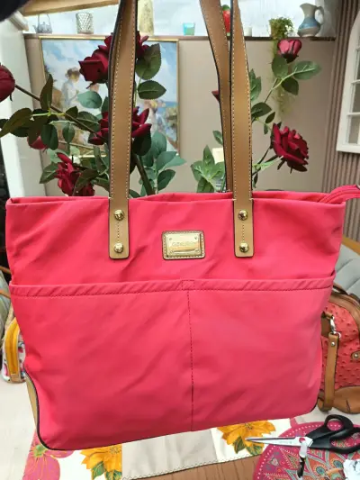 Bolso de hombro Calvin Klein color  coral - miniatura 1