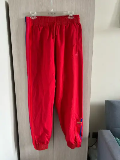 Pantalon buzo Adidas Originals Talla M - miniatura 1