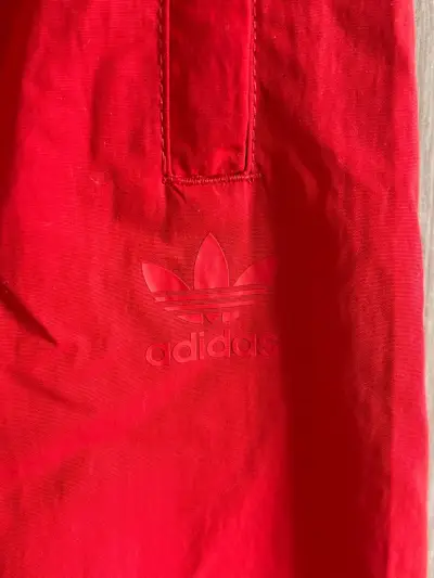 Pantalon buzo Adidas Originals Talla M - miniatura 2