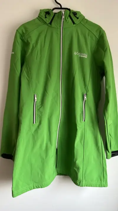 Chaqueta verde Columbia Titanium impermeable - miniatura 1