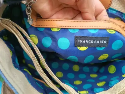 2 bolsos de Lona y cuero una franco Sarto hermosas - miniatura 4