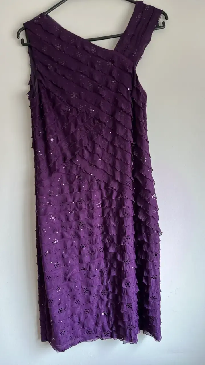 Vestido morado con lentejuelas El Corte Inglés - 1