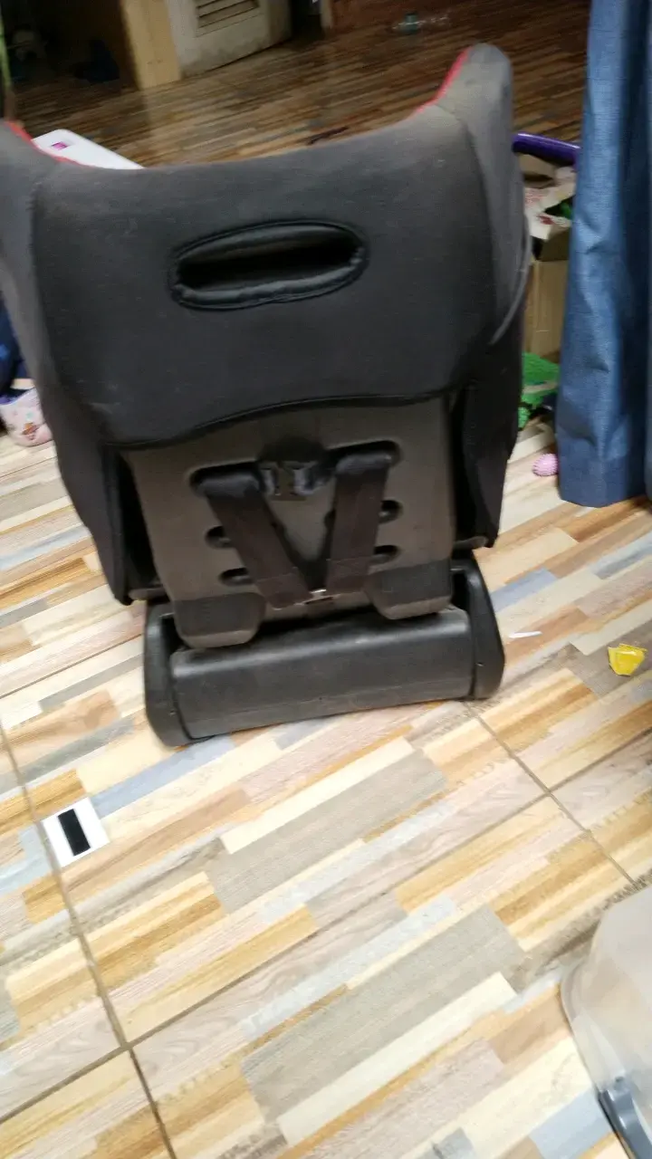 Silla de auto para bebé Infanti roja y negra - 5