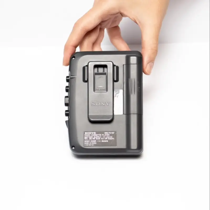 SONY WALKMAN WM-FX197 - 2