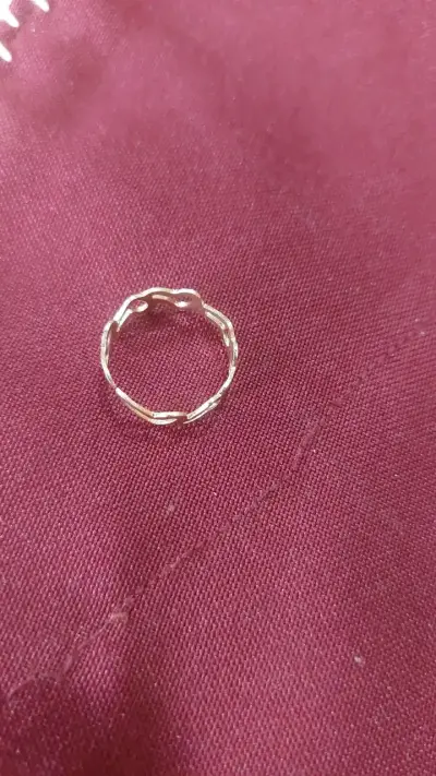 Anillo de oro elegante para mujer - miniatura 2