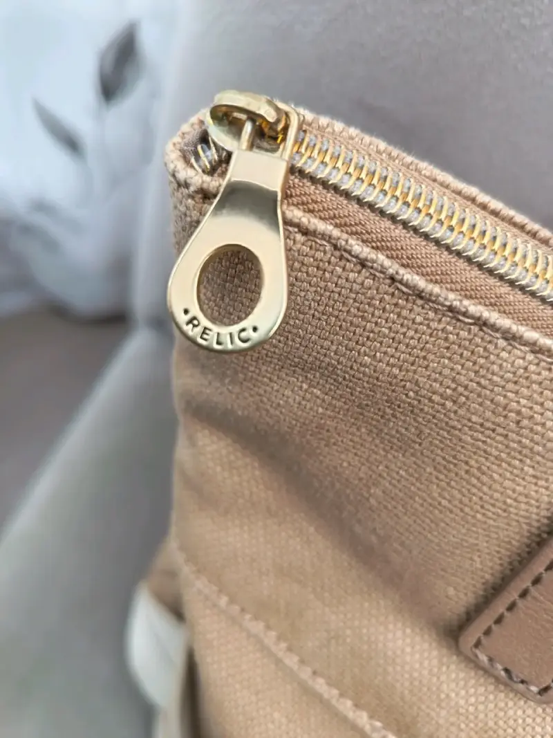 Bolso modelo Ho Happy Day marca Relic - 3
