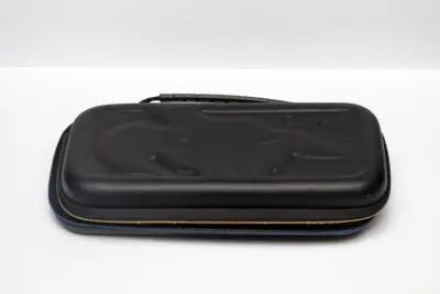 Estuche rígido Pokémon Eevee para consola - miniatura 3