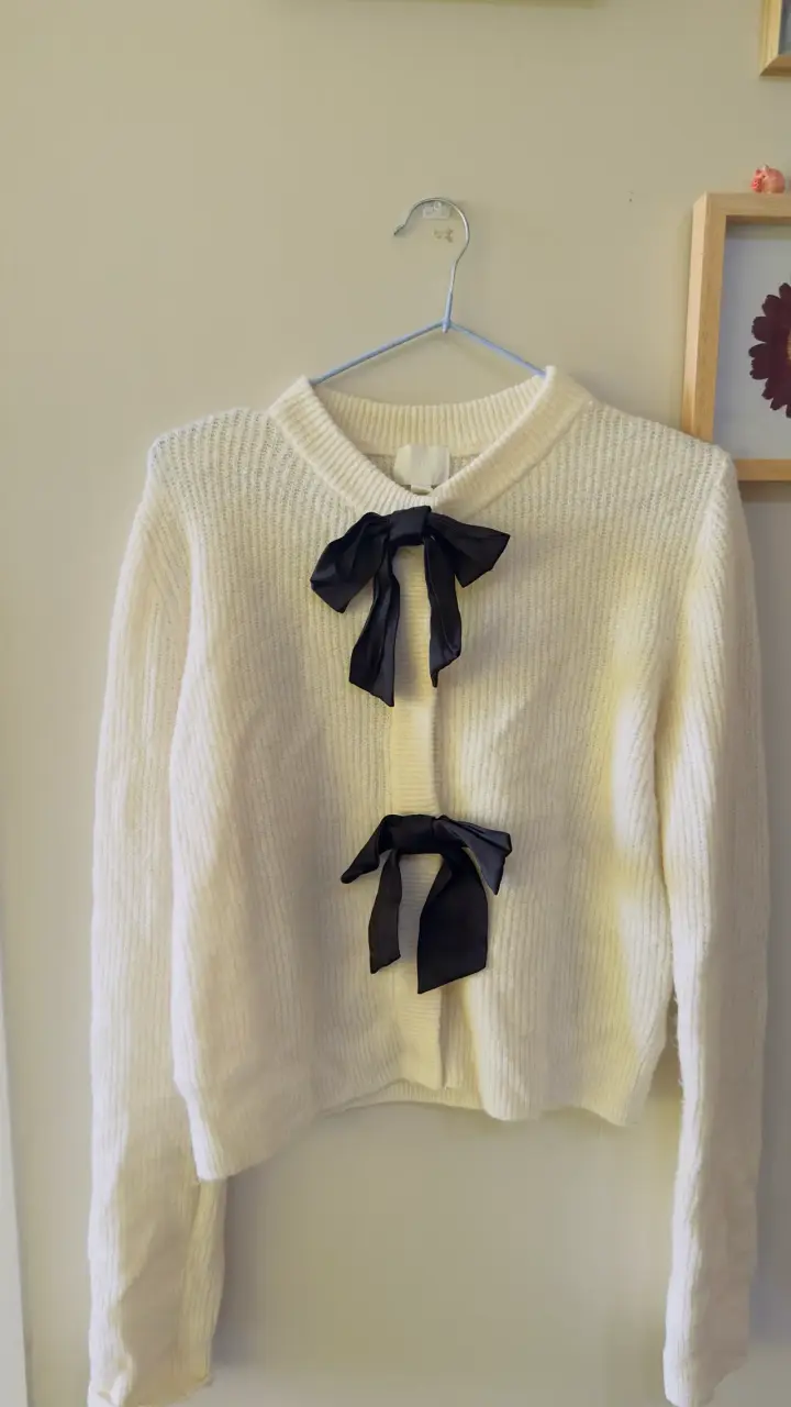 Cardigan blanco con lazos negros H&M - 1