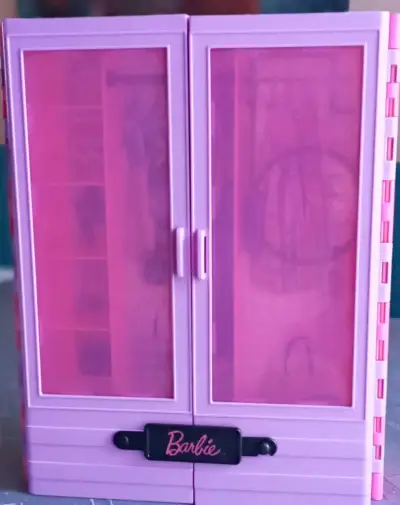 Closet Barbie Rosa - miniatura 1