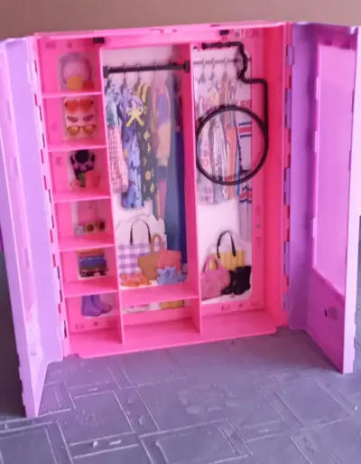 Closet Barbie Rosa - miniatura 2