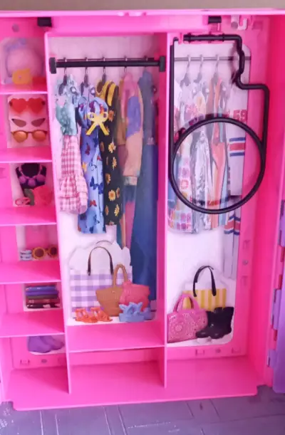 Closet Barbie Rosa - miniatura 4