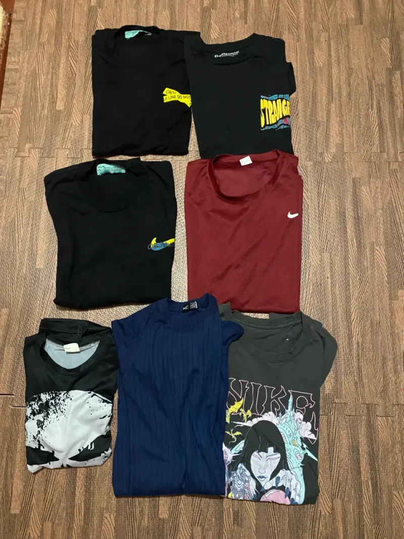 Lote de poleras 7 Talla S/M Leer Descripción - 1