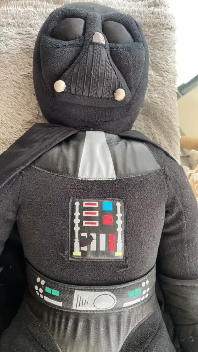 Peluche Darth Vader Star Wars grande - miniatura 2