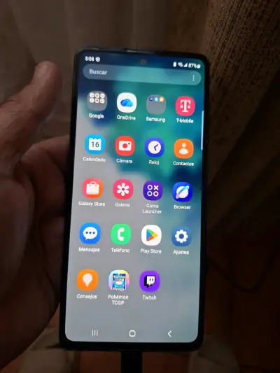 Samsung Galaxy S20 FE en buen estado - miniatura 2