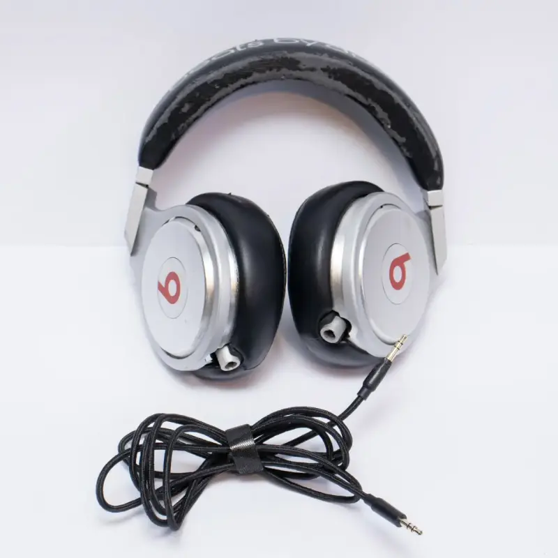 Audífonos Beats by Dr. Dre - 1