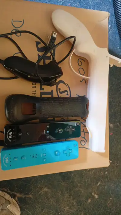 Controles Wii MotionPlus con accesorios - miniatura 1