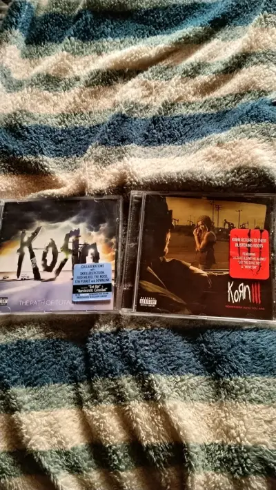 Set de 2 CDs de Korn Edición Limitada - miniatura 2