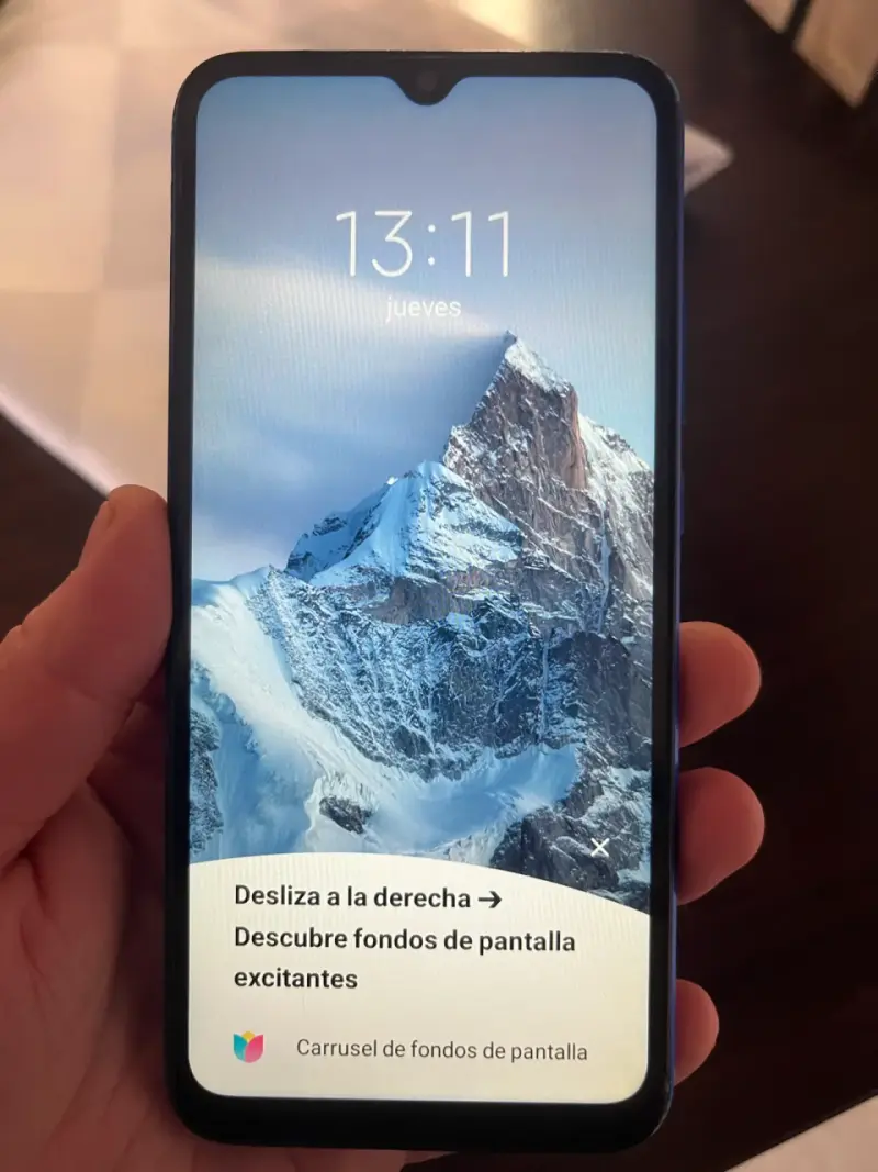 Smartphone Xiaomi Redmi azul en buen estado - 1