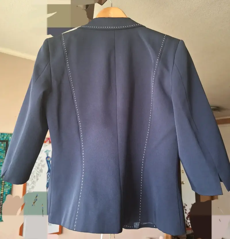 Blazer azul con diseño de Ducatto - 2