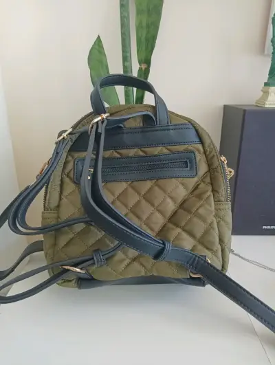 Mochila verde acolchada Amphora con correas ajustables - miniatura 2