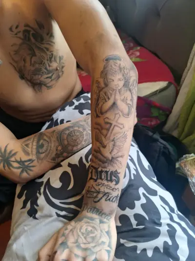 Tatuajes con las 3 b - miniatura 1