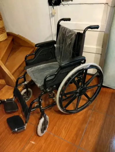 Silla de ruedas plegable Mass Mobility - miniatura 1