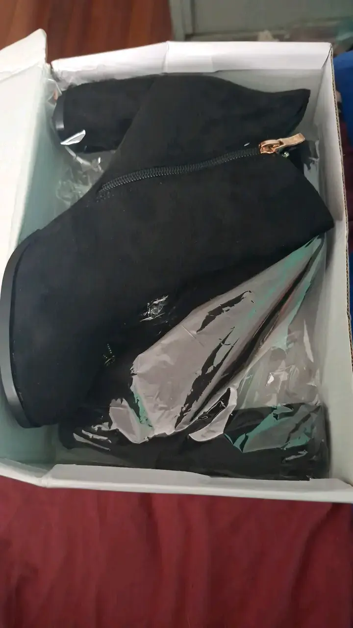 Botines negros de tacón con cierre lateral - 2