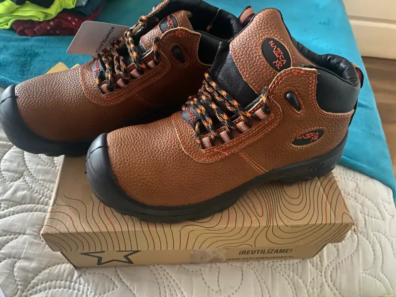 Zapatos de seguridad Nazca XR06 café talla 40 - 2