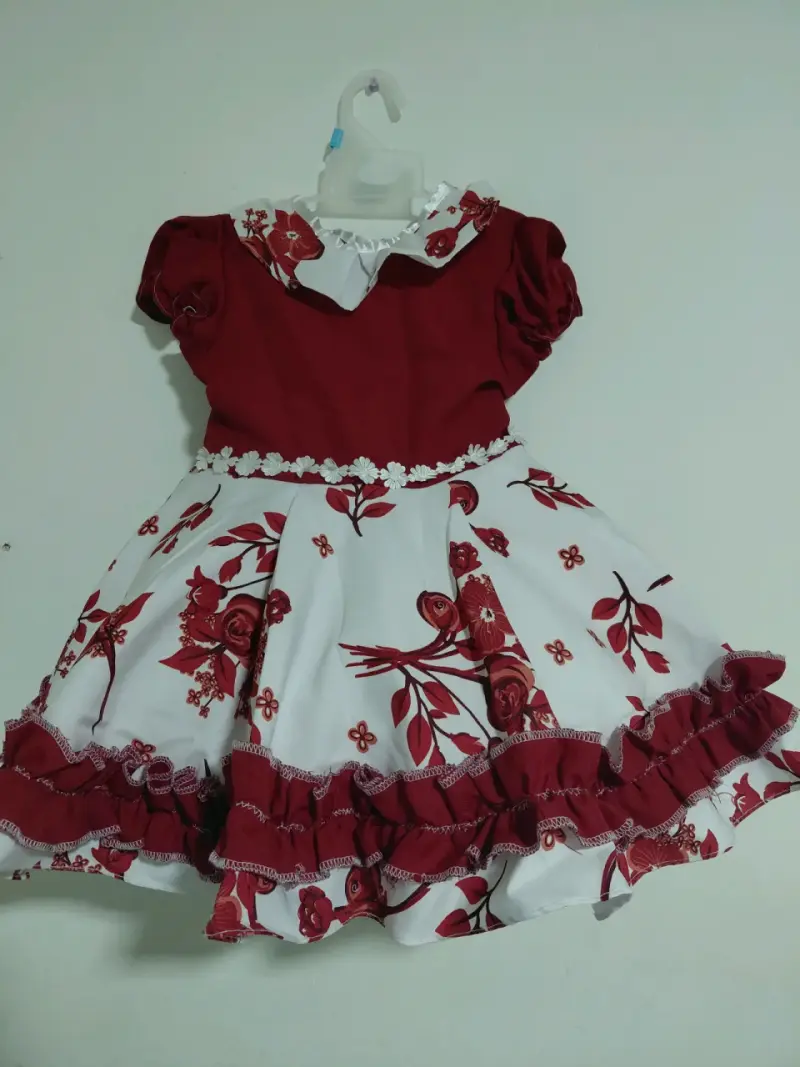 Vestido de niña para Fiestas Patrias con diseño floral - 4
