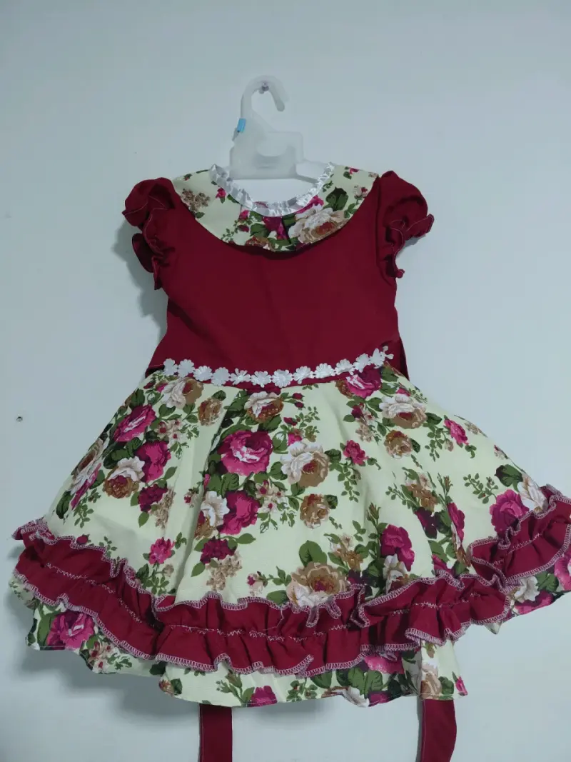 Vestido de niña para Fiestas Patrias con diseño floral - 6