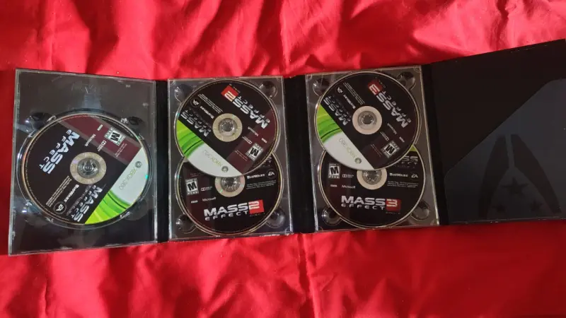 Colección de videojuegos Mass Effect para Xbox 360 - 3