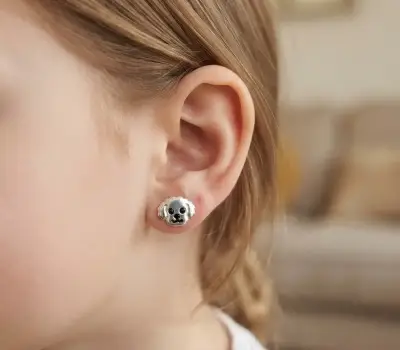 Aros de plata con diseño de perrito - miniatura 1