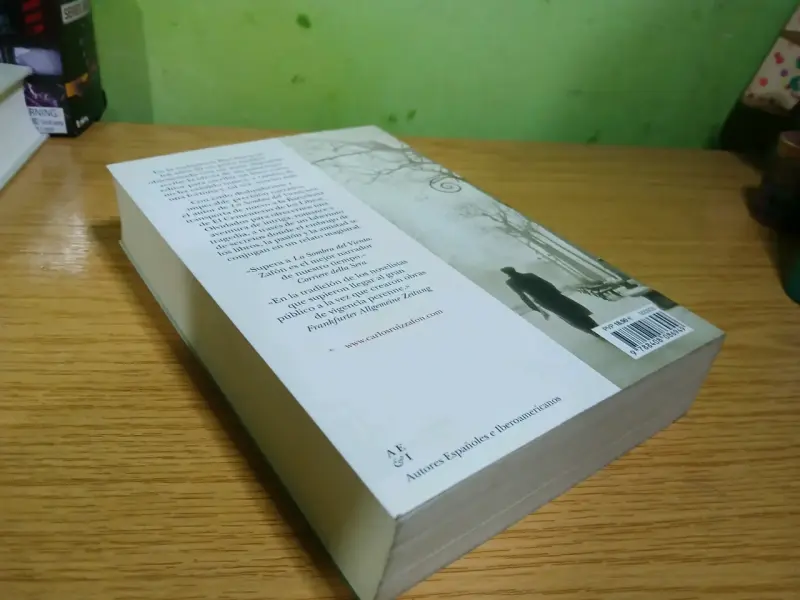 Libro 'El Juego del Ángel' de Carlos Ruiz Zafón - 3