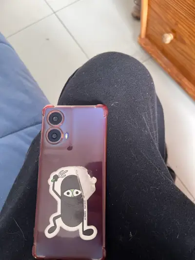 Moto g85 buen estado - miniatura 1