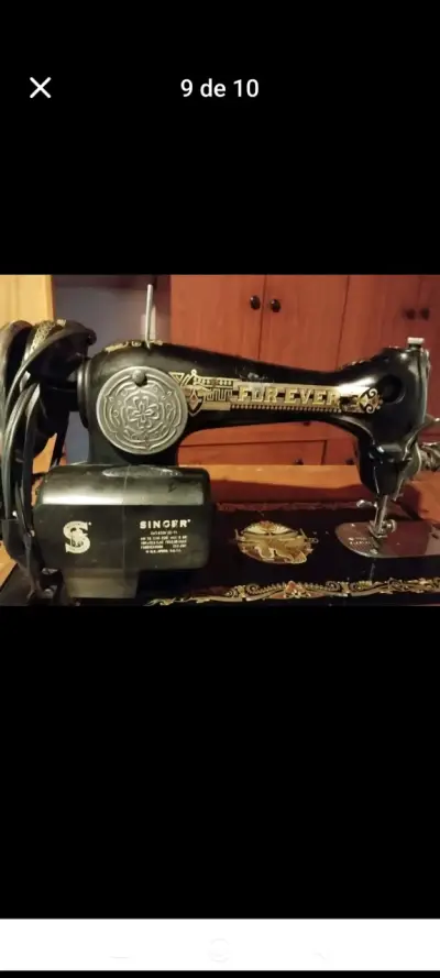 Máquina de Coser Antigua forever con Pedal - miniatura 1